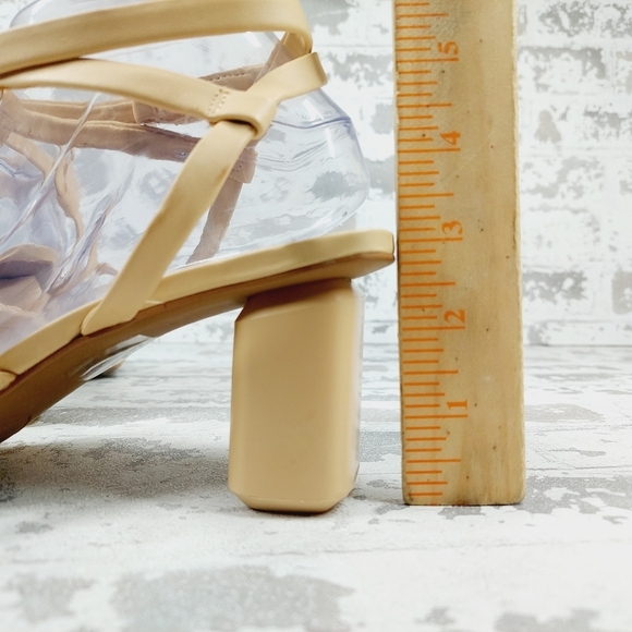 New Franco Sarto Laina Beige  Block Heel Strappy Sandal V726 - Picture 9 of 12